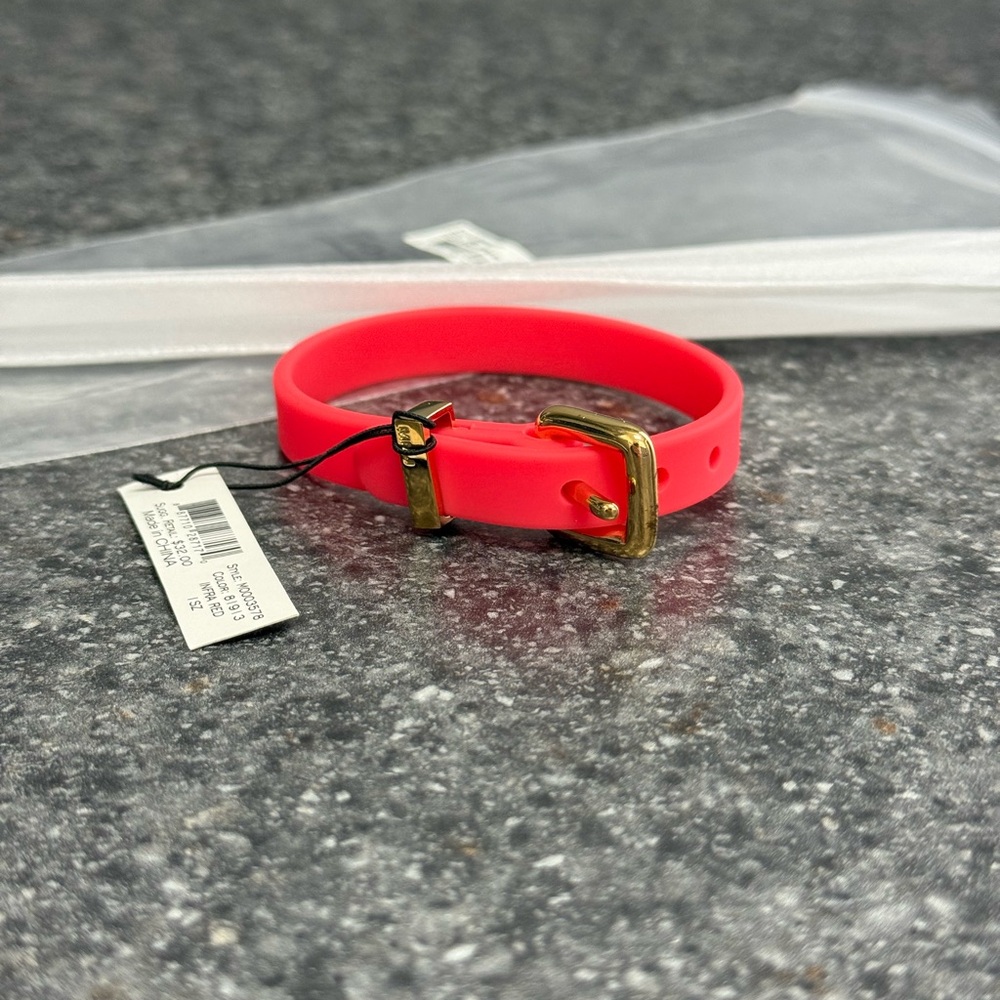 NWT Marc By Marc Jacobs Adjustable Watch Band Bracelet MO003578 Infra Red